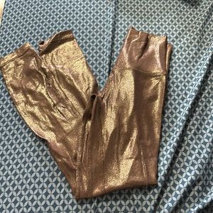 Shiny Lululemon Leggings